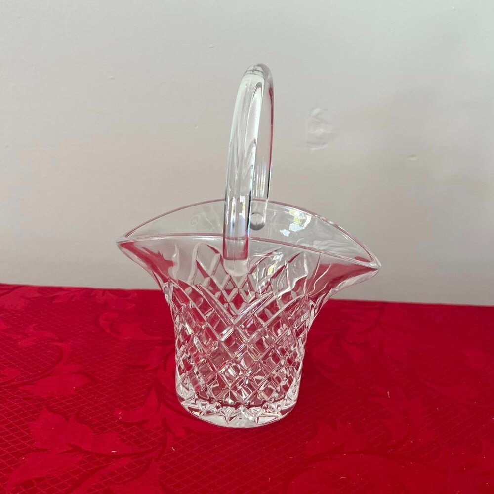 Vtg Galway Irish Crystal Basket Diamond Pattern Cear Glass Easter 9" Tall